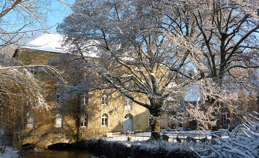 Montmirail  Le Moulin Du Pont D'Iverny المظهر الخارجي الصورة